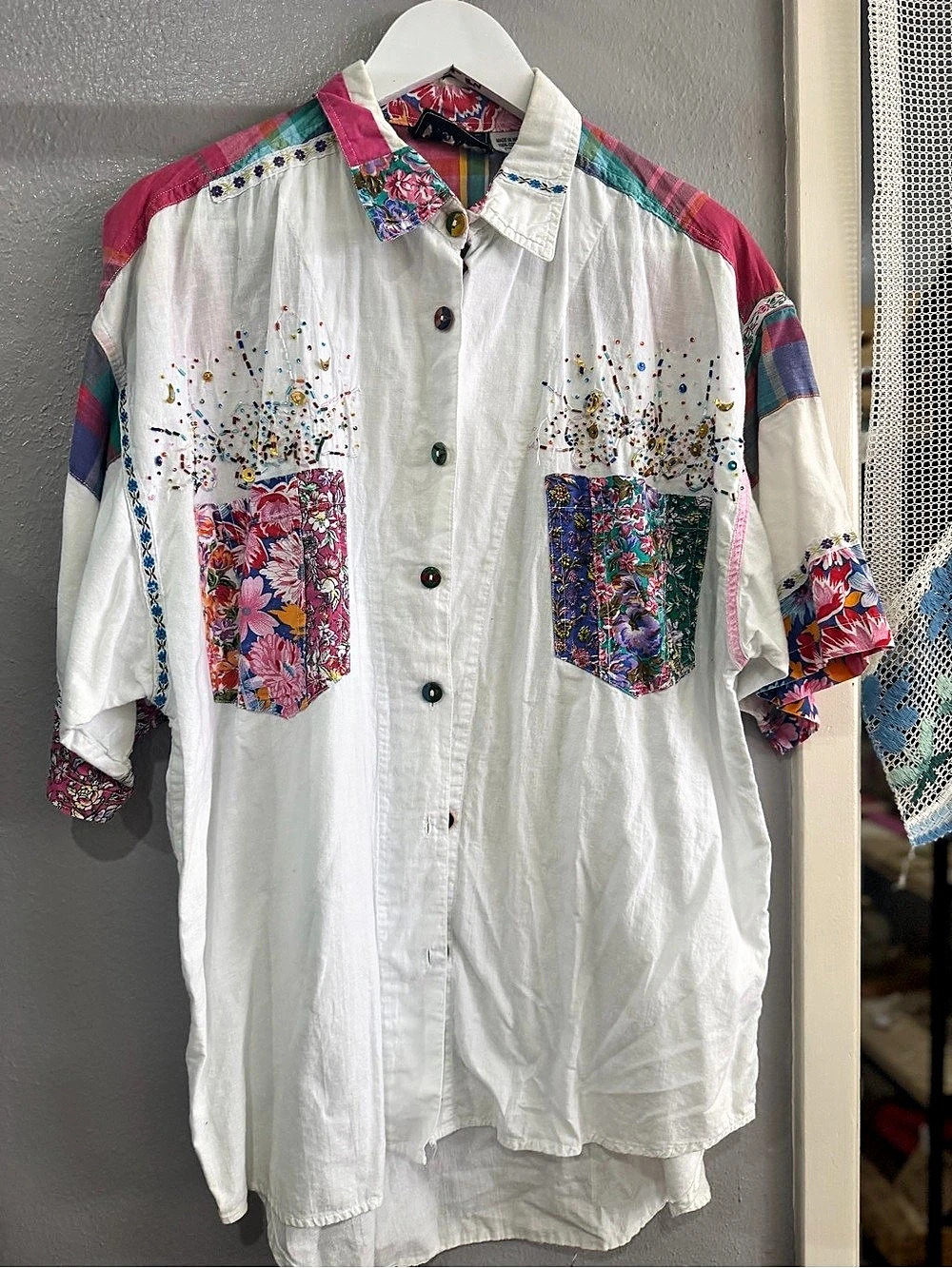 Studio 66 Color Block beaded Cotton Button Down Size Large